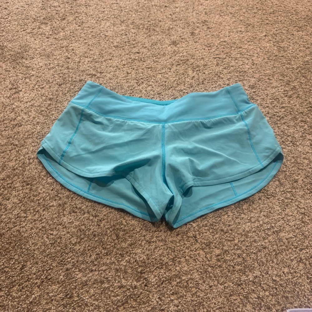 Lululemon 2.5in speed up shorts